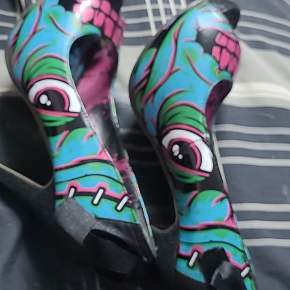 Iron fist zombie heal - Picture 5 of 5